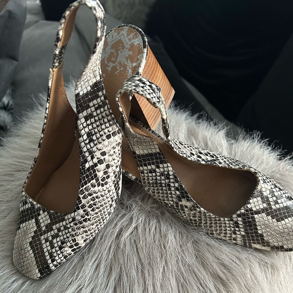 Snakeskin sling back heels